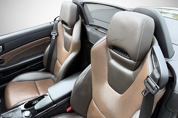 Mercedes-Benz SLK250 23 of 30