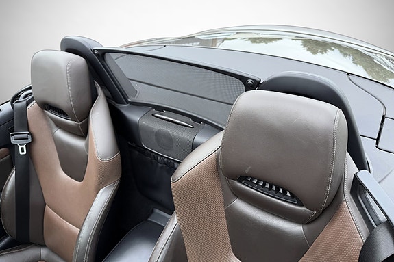 Mercedes-Benz SLK250 25 of 30