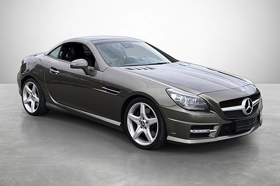 Mercedes-Benz SLK250 6 of 30