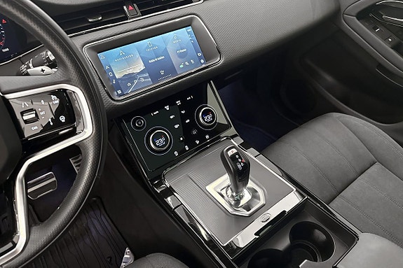 Land Rover Range Rover Evoque 9 of 17