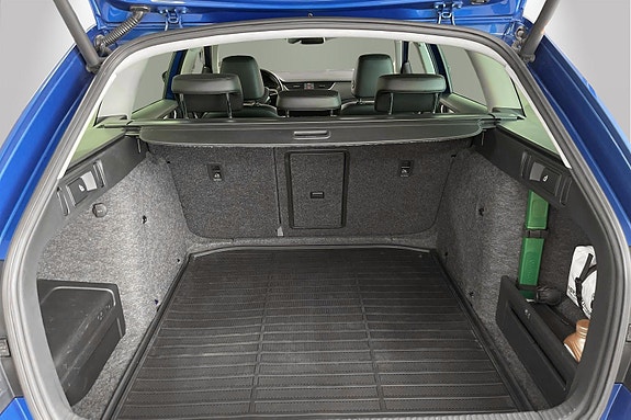 Skoda Octavia Scout 5 of 5