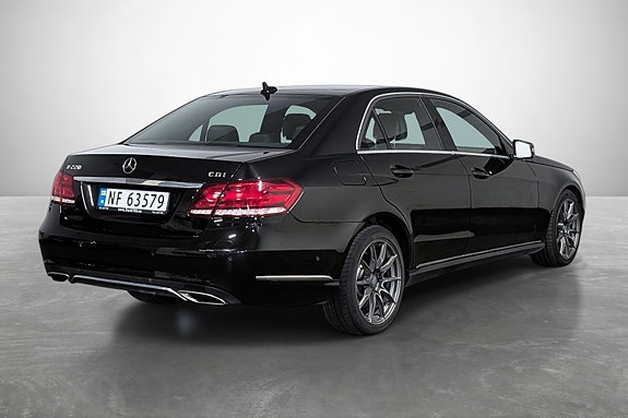 Mercedes-Benz E220 6 of 25