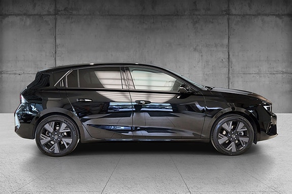 Opel Astra 9 of 28