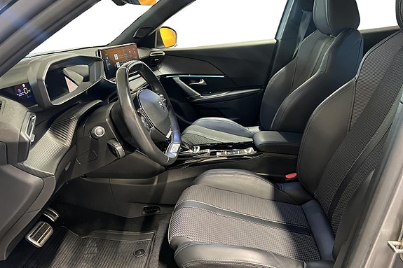Peugeot e-2008 8 of 29