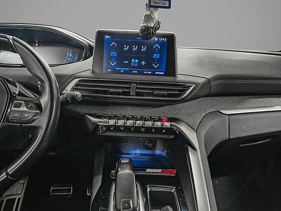 Peugeot 5008 15 of 28