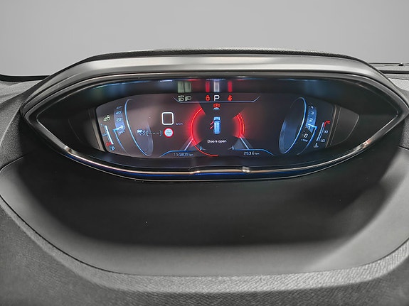 Peugeot 5008 14 of 28