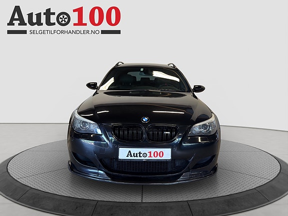 BMW M5 2 of 19