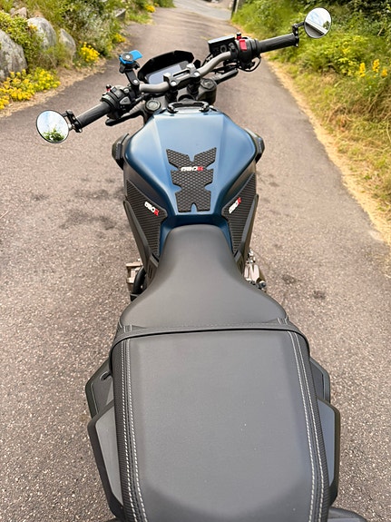 Honda CBR 650 R 8 of 10