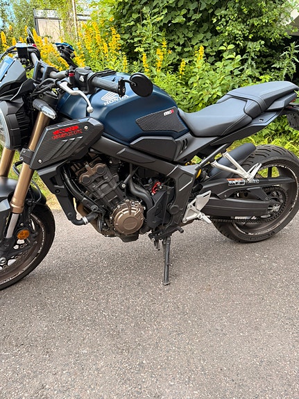 Honda CBR 650 R 5 of 10