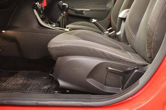 Ford Fiesta 24 of 30