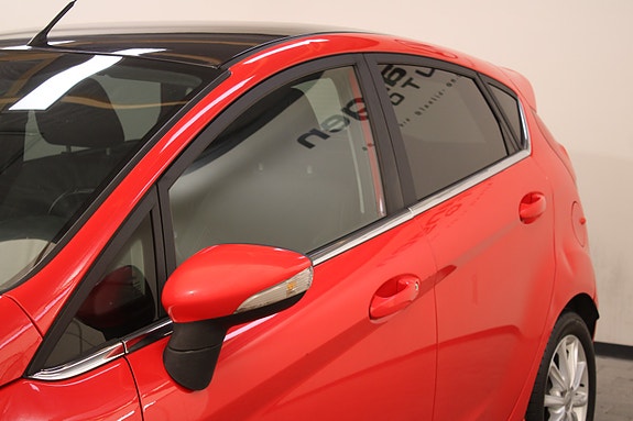 Ford Fiesta 17 of 30