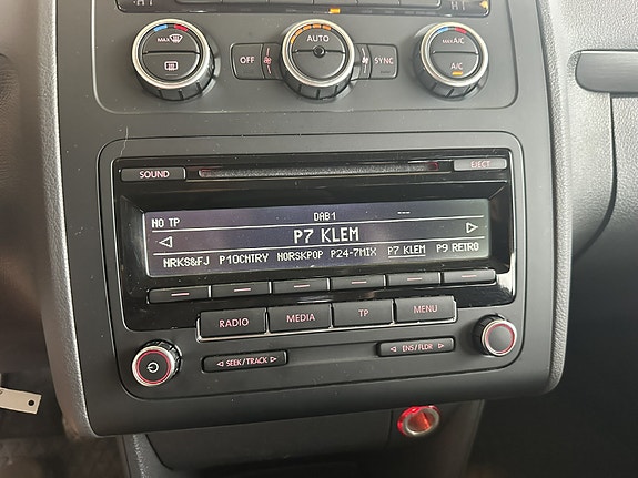 Volkswagen Touran 27 of 30