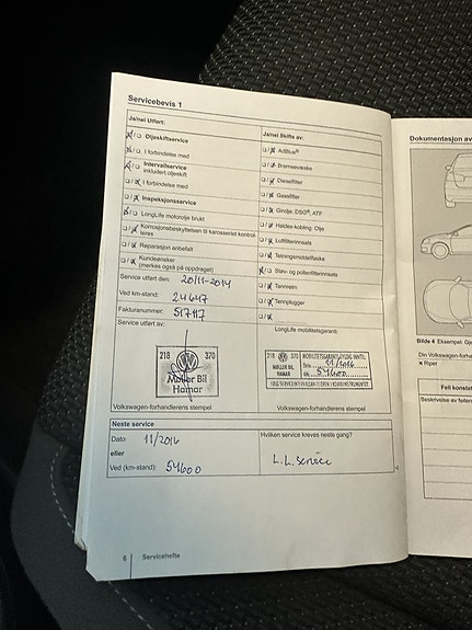 Volkswagen Touran 30 of 30