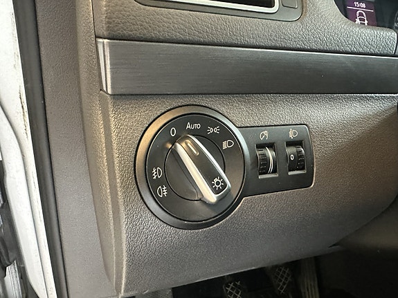 Volkswagen Touran 15 of 30