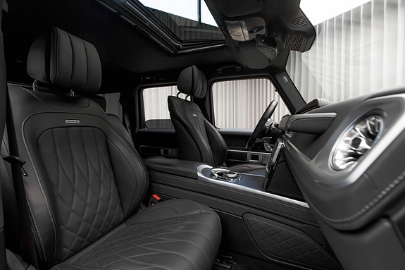 Mercedes-Benz G63 18 of 30