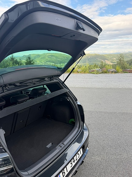 Volkswagen Golf VII 20 of 27