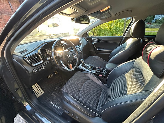 Kia XCeed 18 of 24