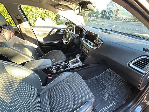 Kia XCeed 14 of 24
