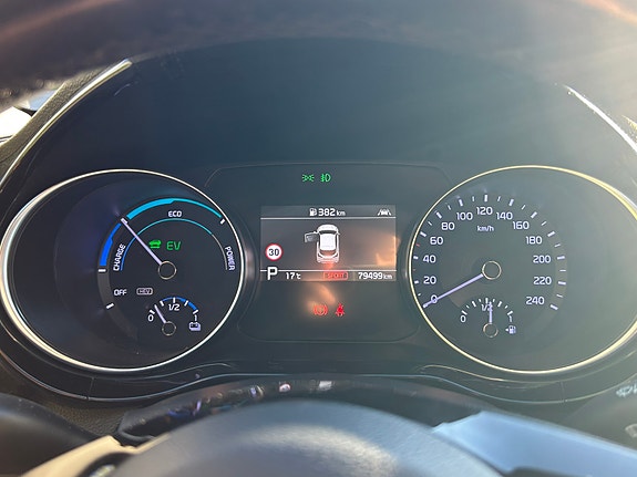 Kia XCeed 23 of 24