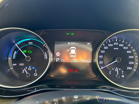 Kia XCeed 24 of 24