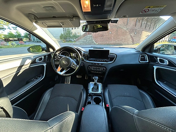 Kia XCeed 17 of 24
