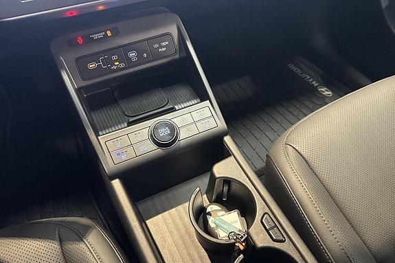 Hyundai Kona 14 of 24