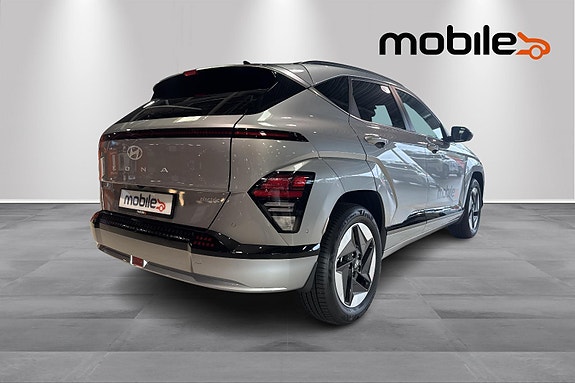 Hyundai Kona 3 of 24