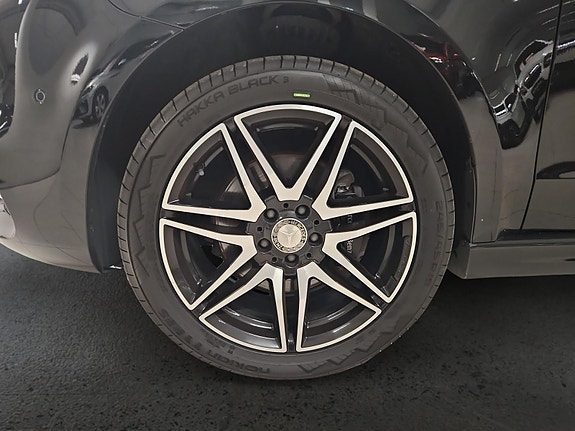 Mercedes-Benz V250 d 9 of 30