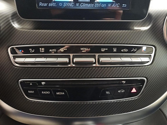 Mercedes-Benz V250 d 24 of 30