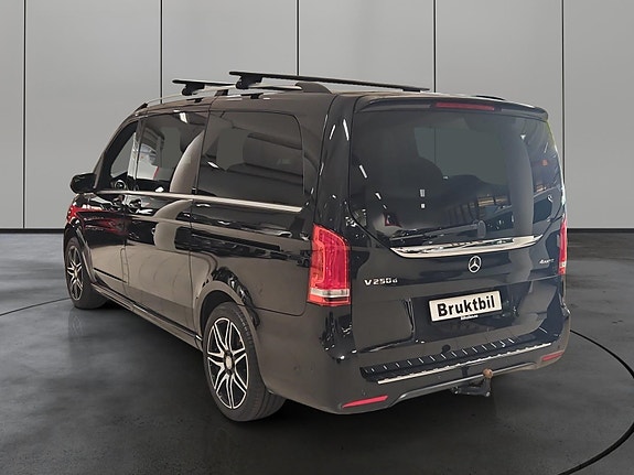 Mercedes-Benz V250 d 3 of 30