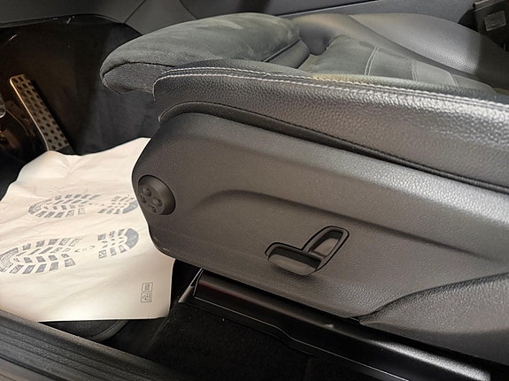 Mercedes-Benz GLC220 d 11 of 30