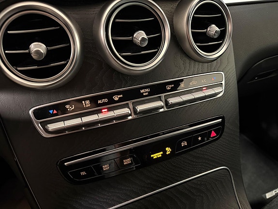 Mercedes-Benz GLC220 d 24 of 30