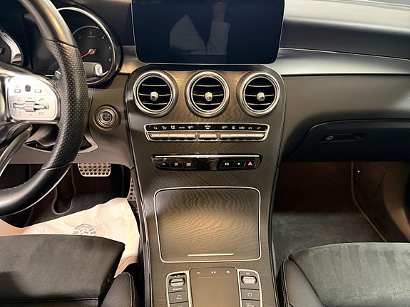Mercedes-Benz GLC220 d 15 of 30