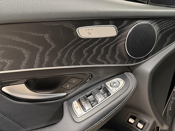Mercedes-Benz GLC220 d 12 of 30