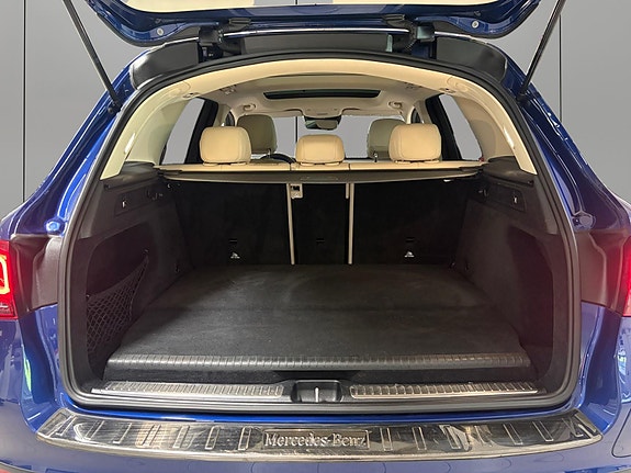 Mercedes-Benz GLC300 de 21 of 25