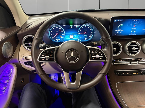 Mercedes-Benz GLC300 de 13 of 25