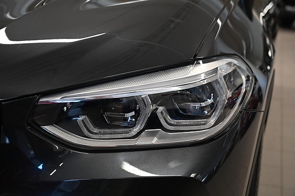 BMW X3 9 of 30