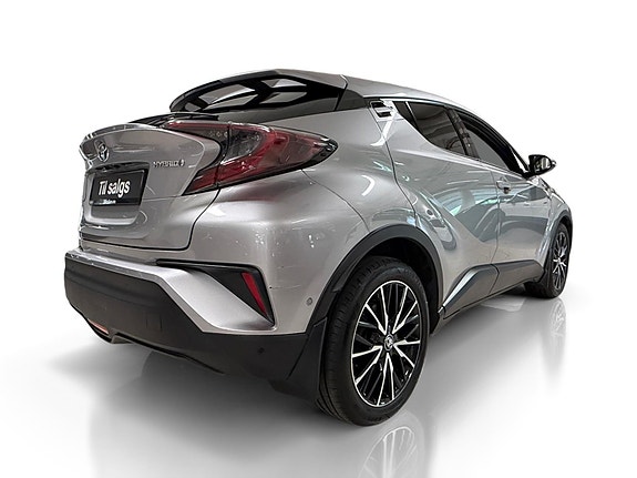 Toyota C-HR 5 of 28