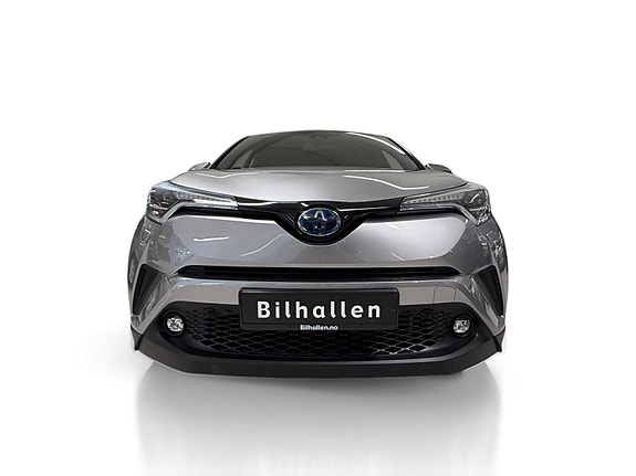 Toyota C-HR 8 of 28