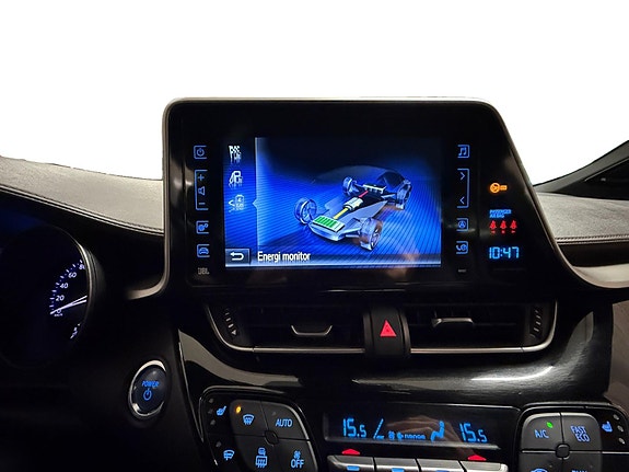 Toyota C-HR 19 of 28