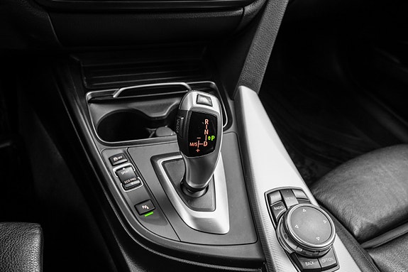 BMW 320Cd 24 of 30