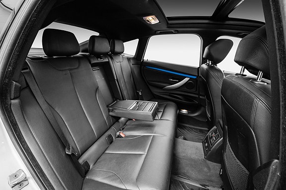 BMW 320Cd 18 of 30