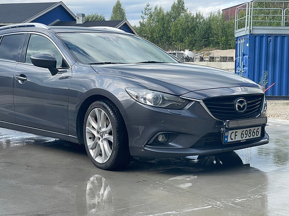 Mazda 6 3 of 5