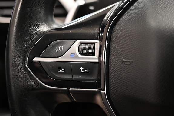 Peugeot 5008 18 of 30