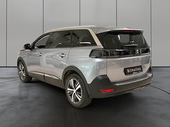 Peugeot 5008 3 of 30
