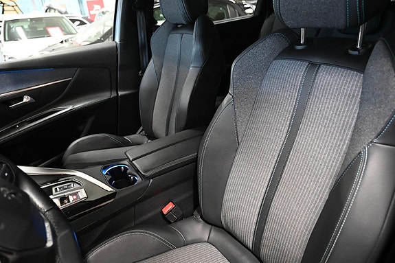 Peugeot 5008 15 of 30