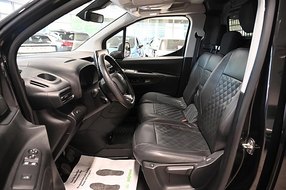 Citroen Berlingo 16 of 30