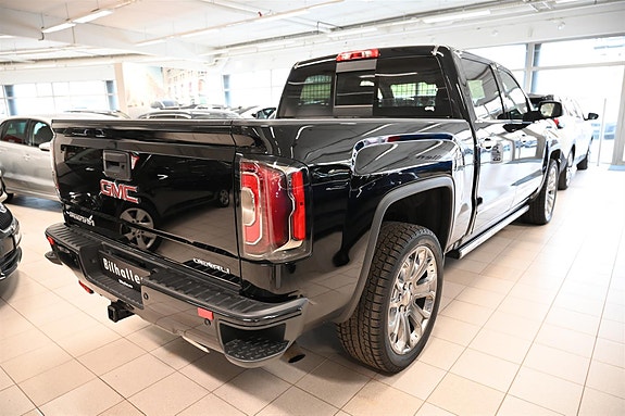GMC Sierra 5 of 30