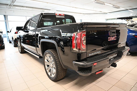 GMC Sierra 3 of 30