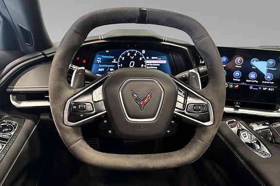 Chevrolet Corvette 12 of 30